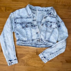 NWOT shein crop denim jacket medium